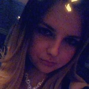 Meet your Posher, Mallory